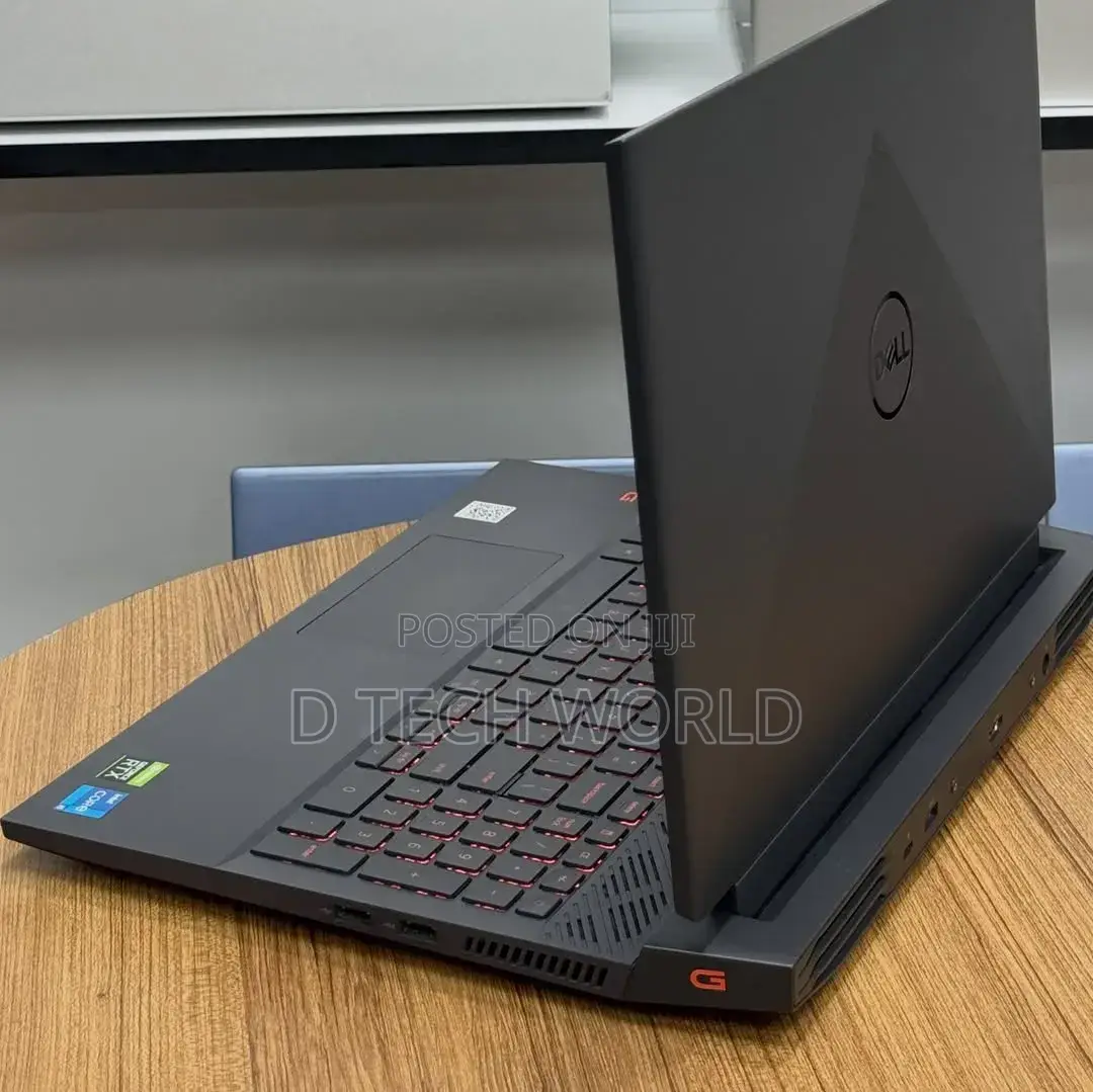Laptop Dell G15 5511 16GB Intel Core i7 SSD 512GB
