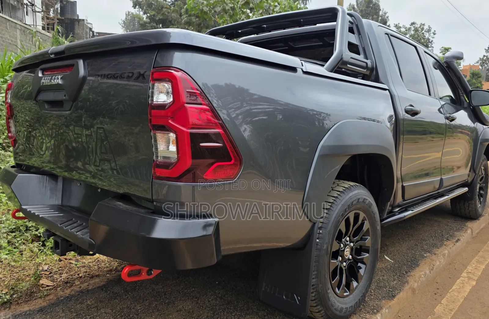 Toyota Hilux 2020 Gray