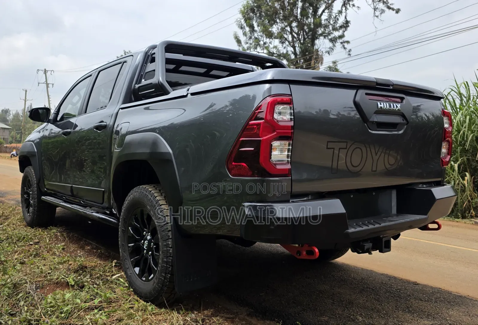 Toyota Hilux 2020 Gray