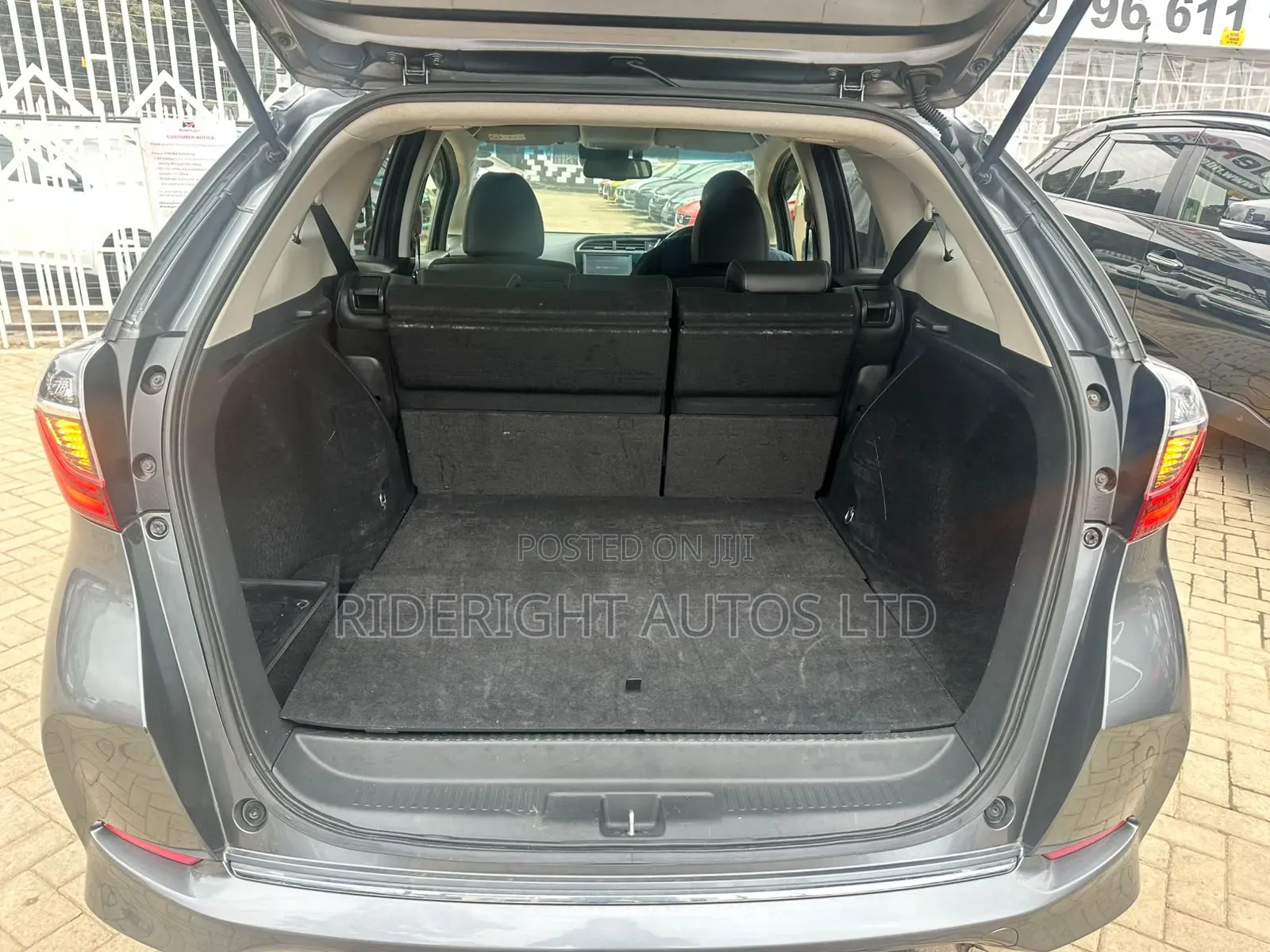 Honda Fit Shuttle 2019 Gray