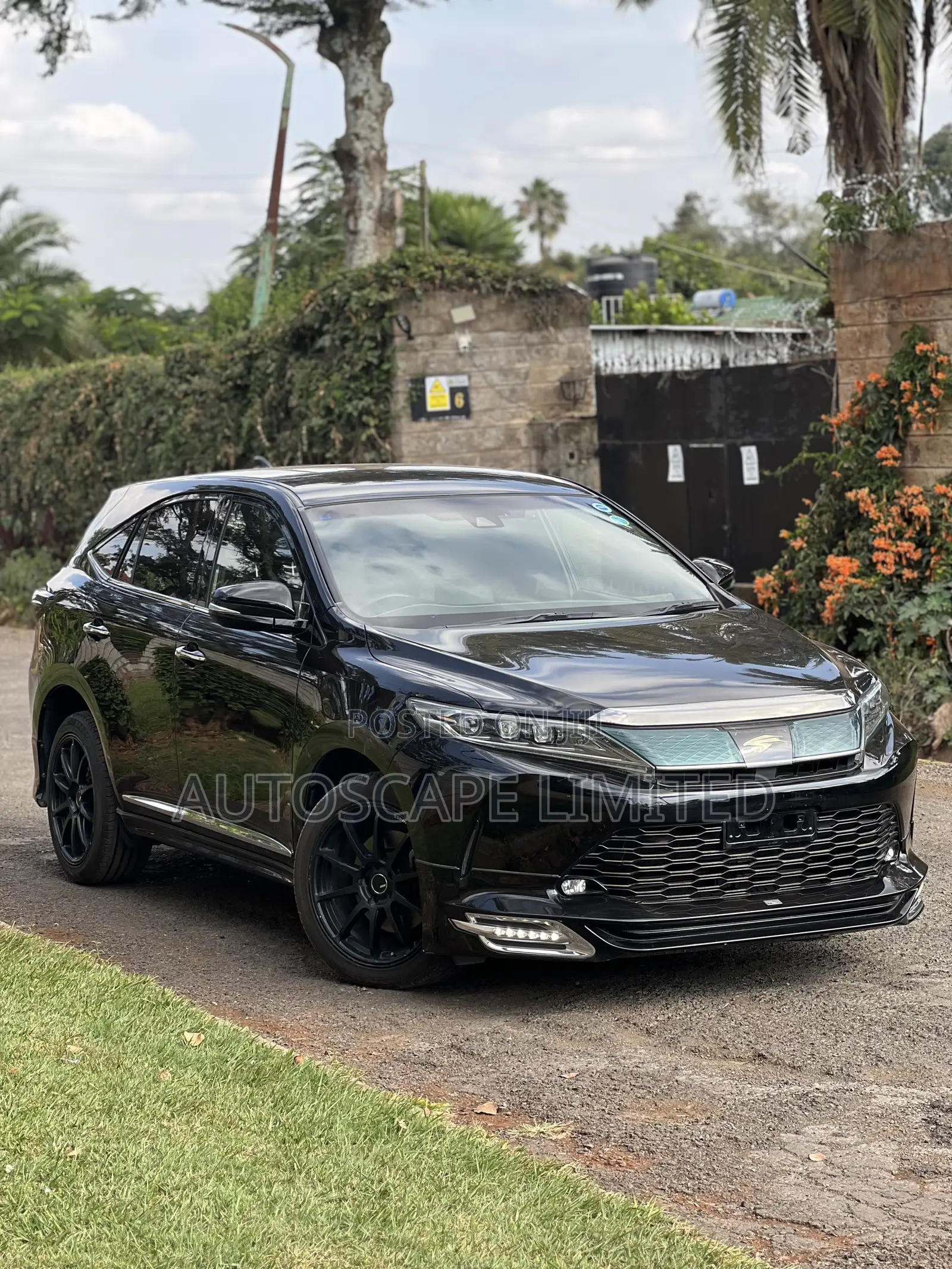 Toyota Harrier 2019 Black