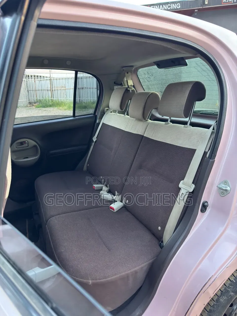 Toyota Passo 2015