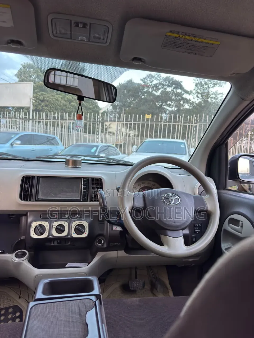 Toyota Passo 2015