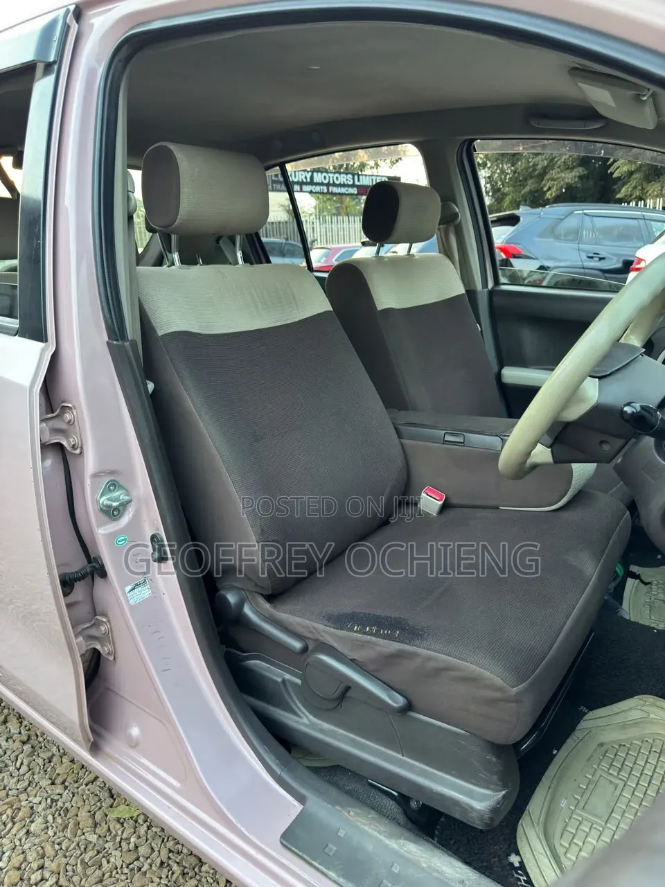 Toyota Passo 2015