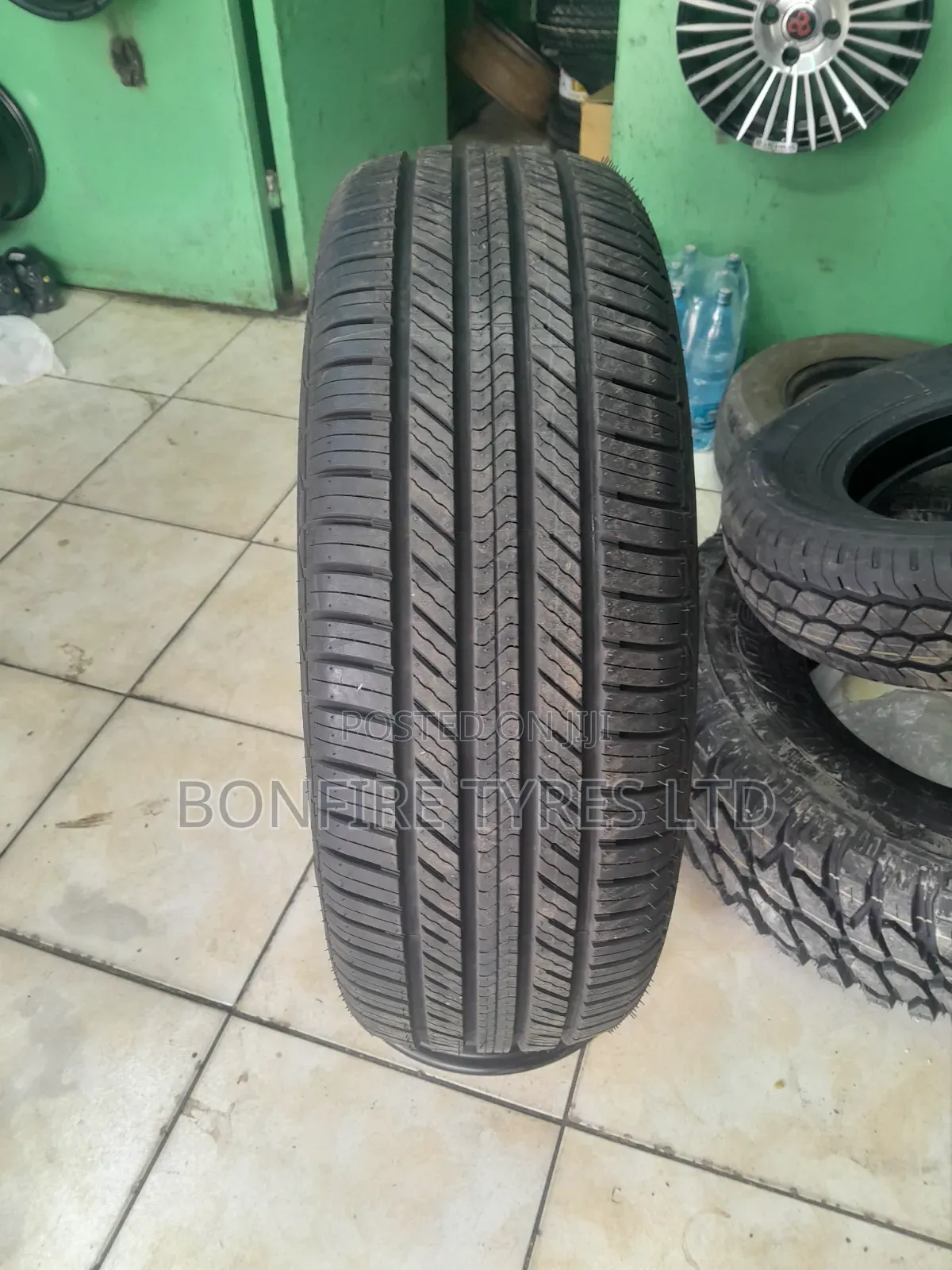 235/55r18 Pefly Tyre