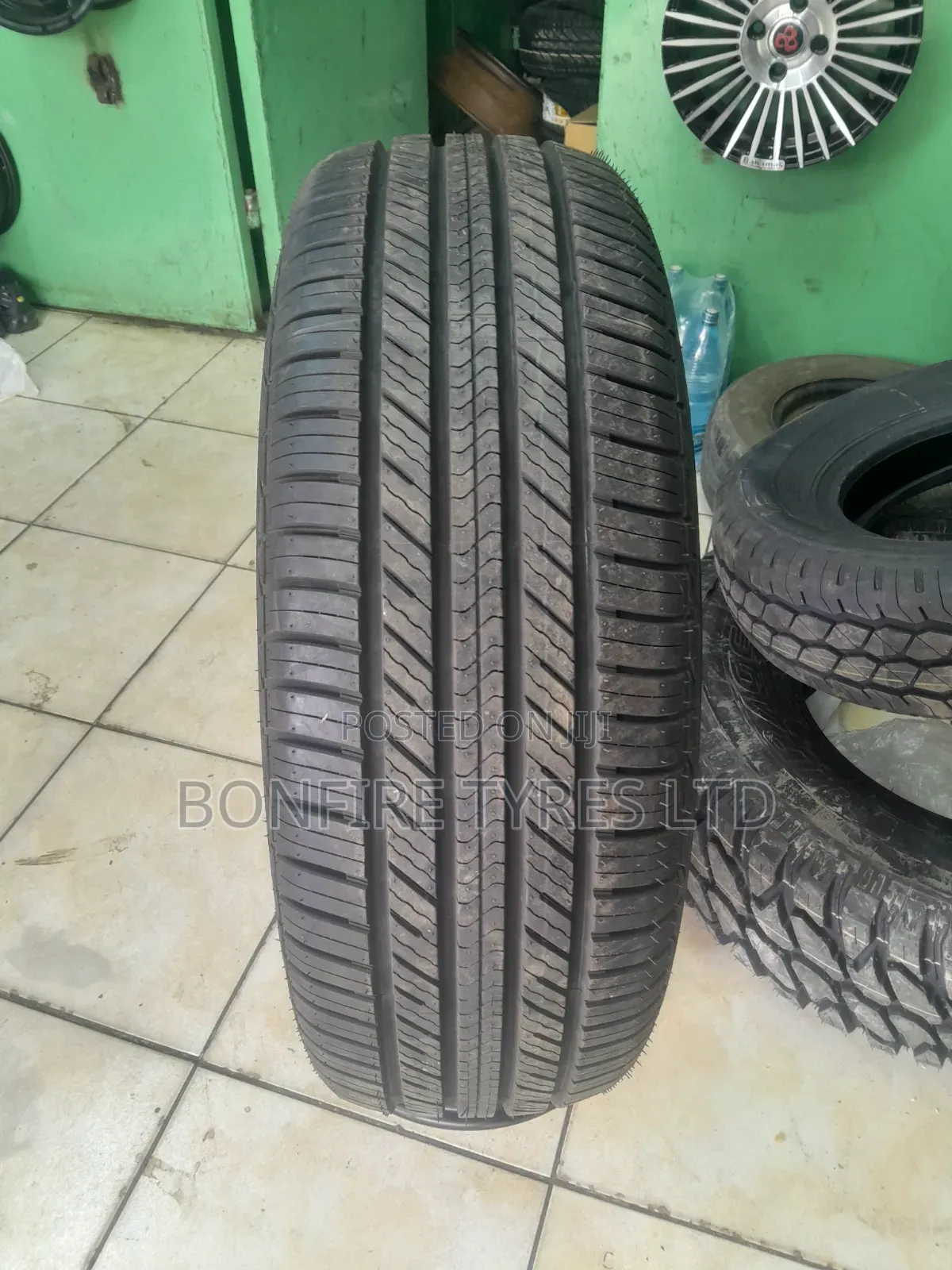 235/55r18 Pefly Tyre