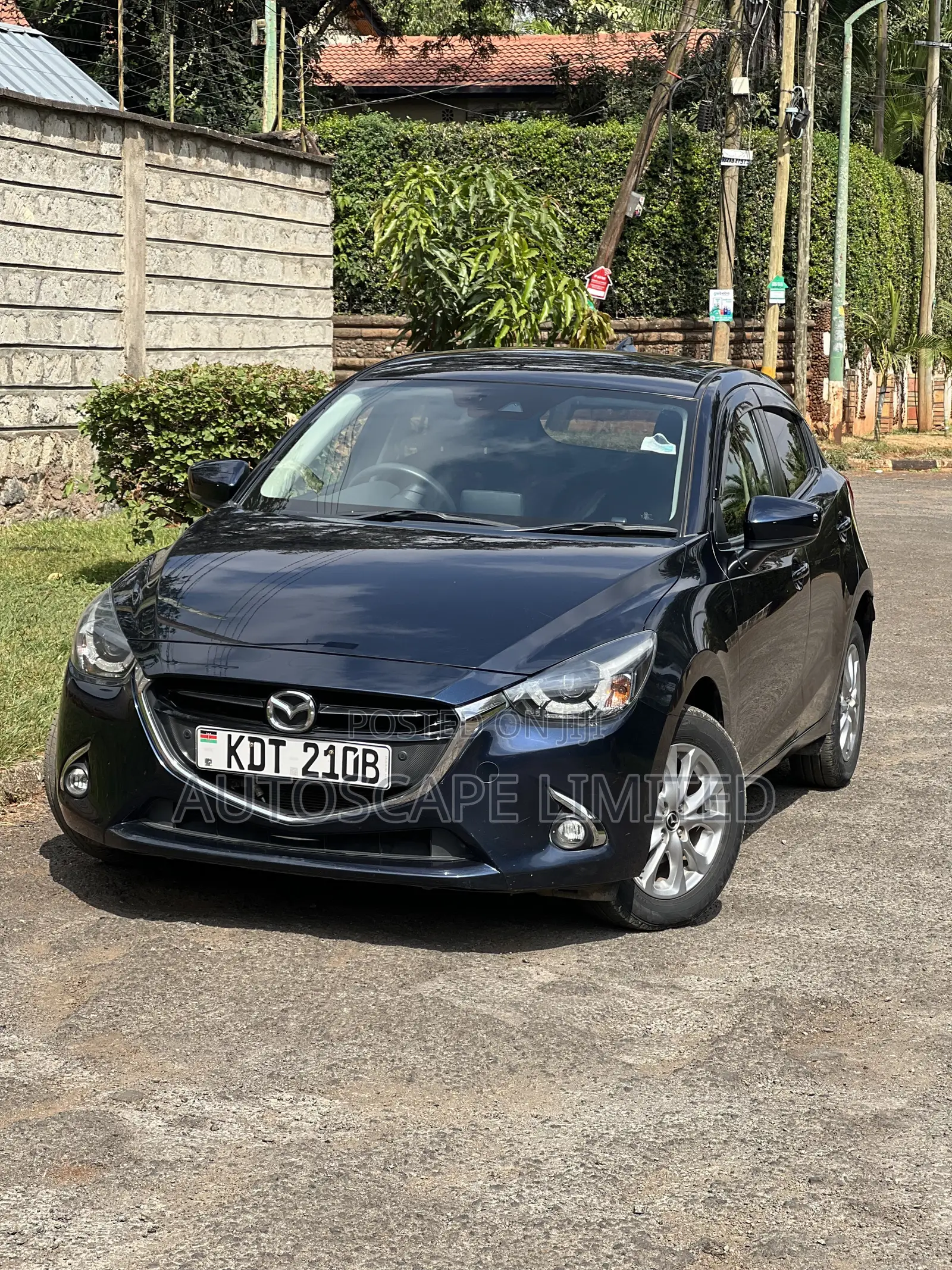 Mazda Demio 2018 Blue