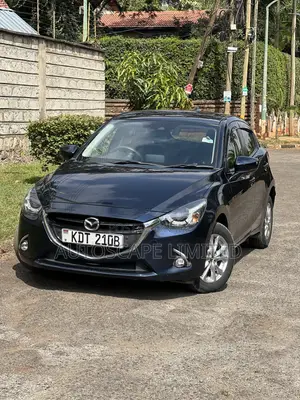 Mazda Demio 2018 Blue