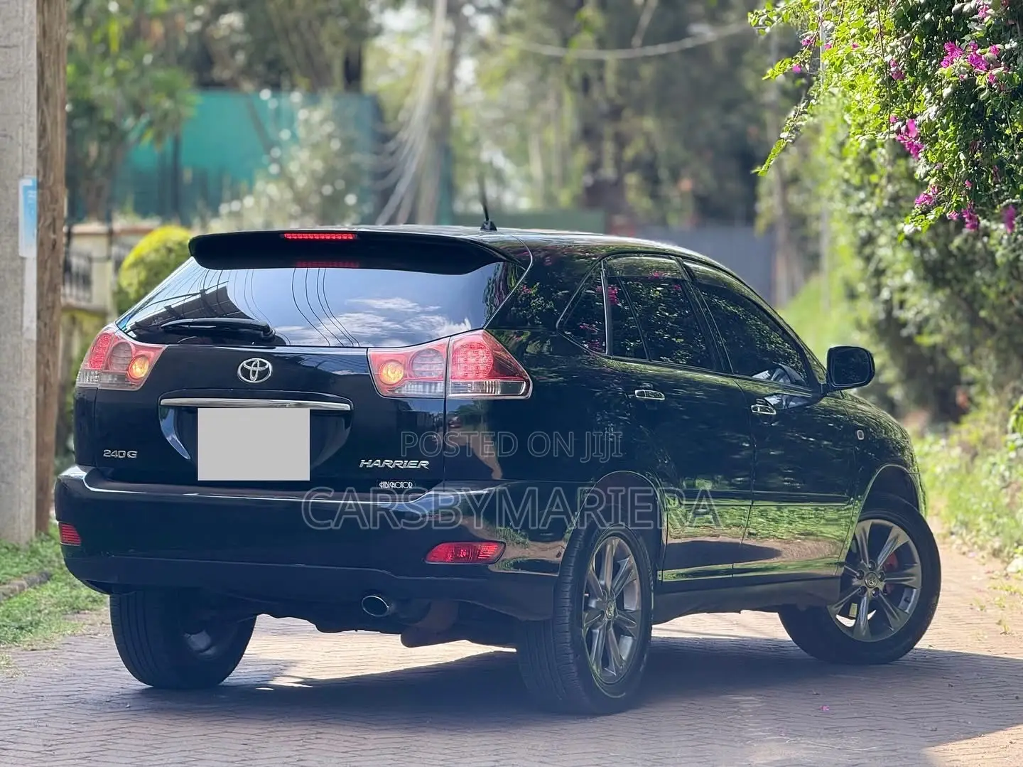 Toyota Harrier 2010 Black