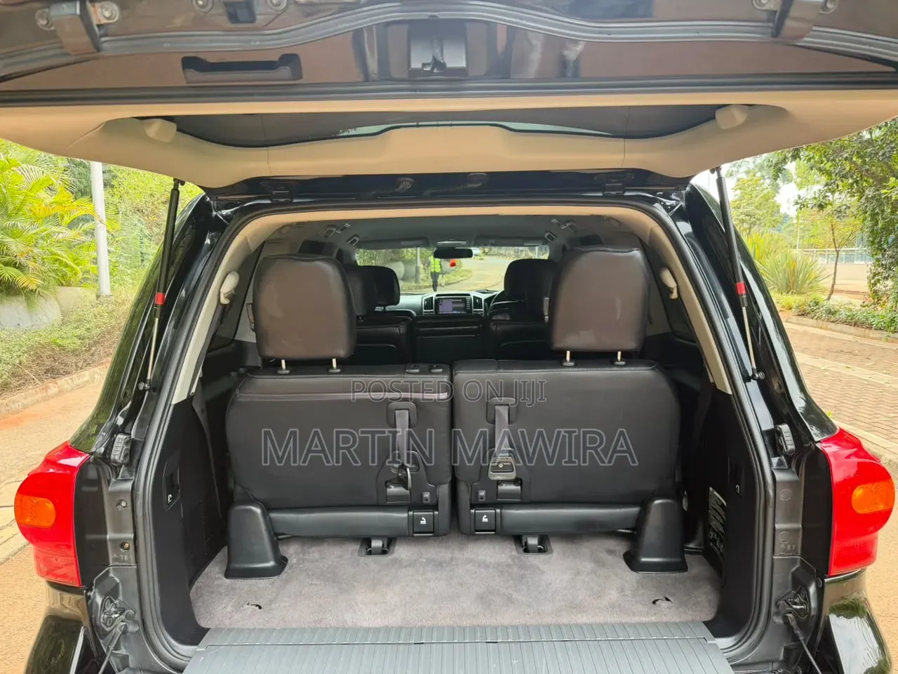Toyota Land Cruiser Prado 2012