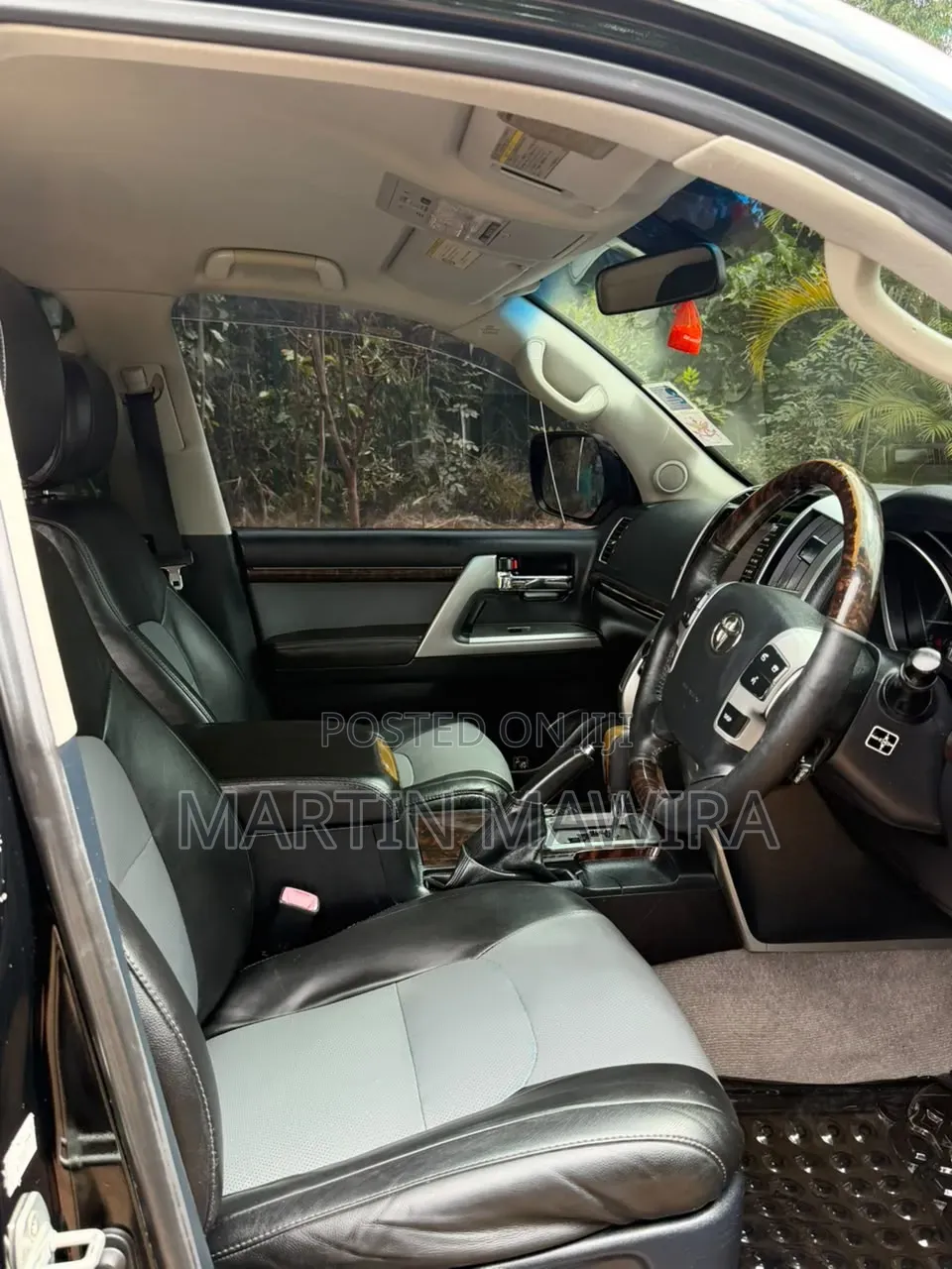 Toyota Land Cruiser Prado 2012