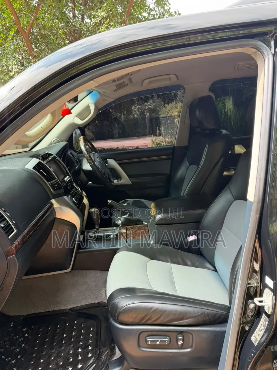Toyota Land Cruiser Prado 2012