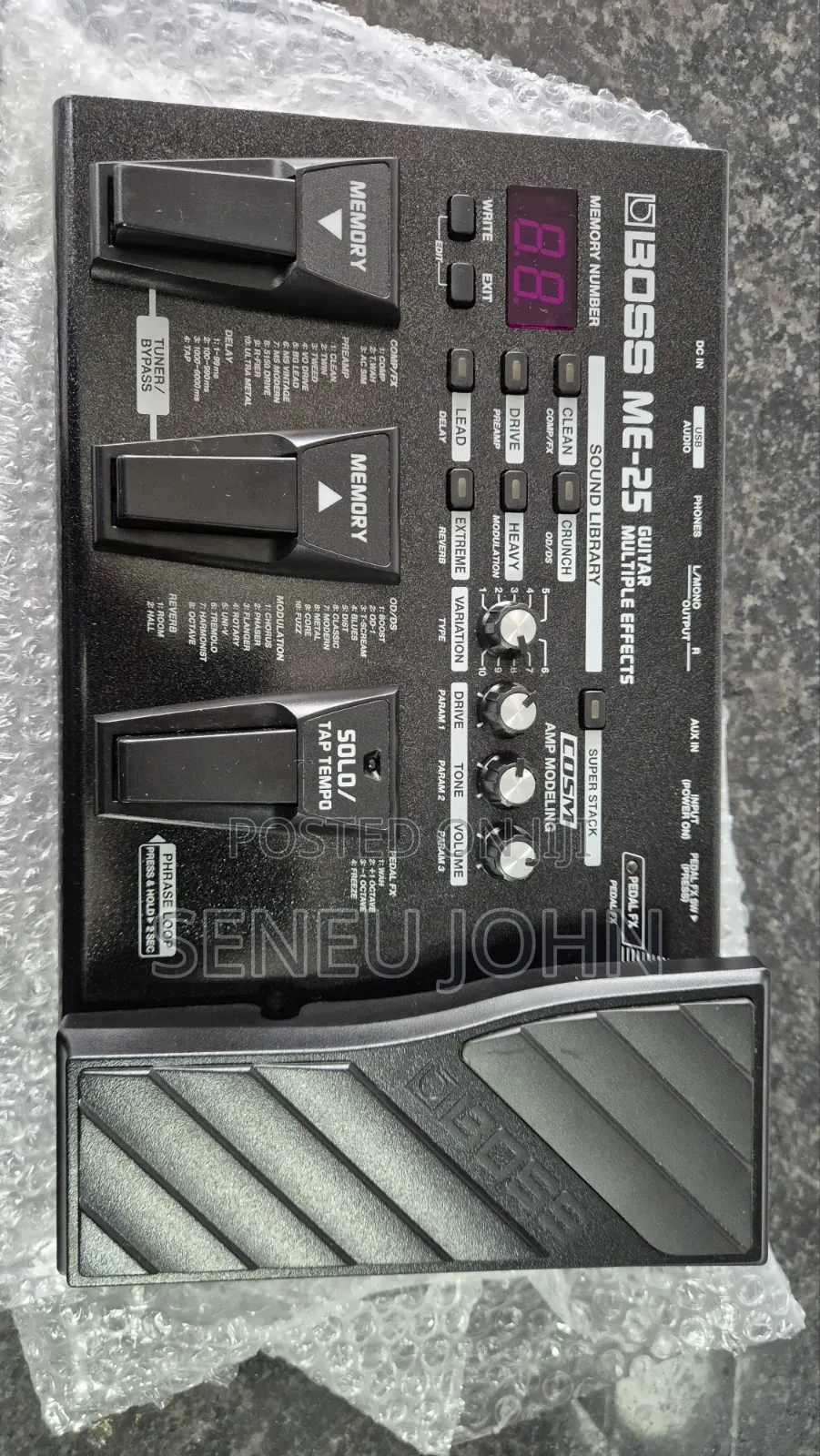 Boss Me25 - Guitar Multi Effects Pedal