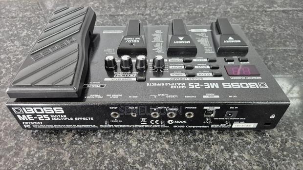 Boss Me25 - Guitar Multi Effects Pedal - thumbnail 3