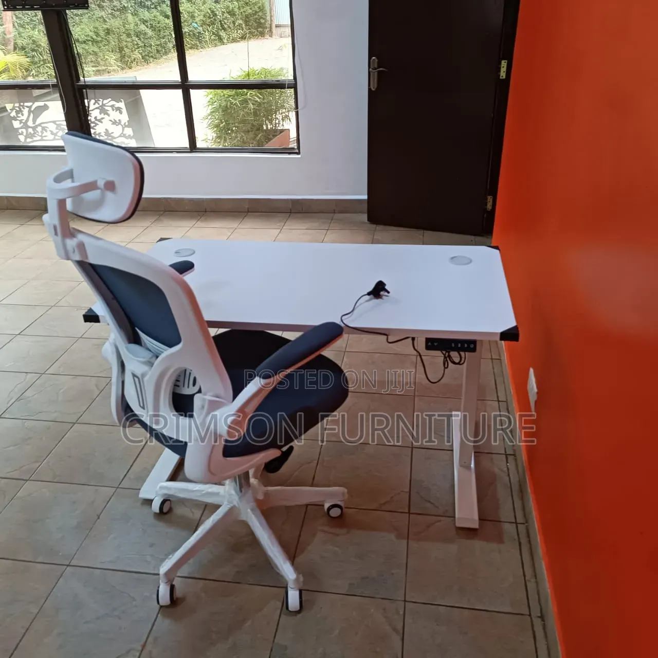 Adjustable Office Desk/Table and Chair