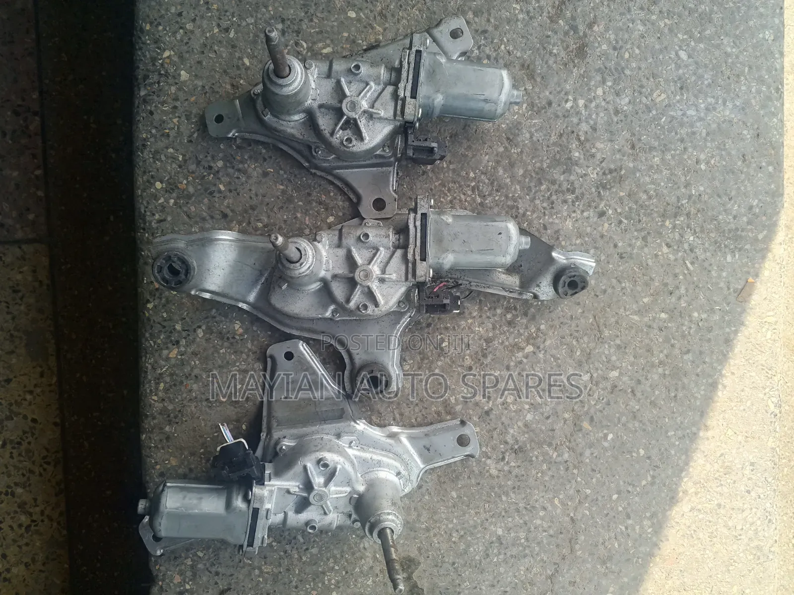 Rear Windscreen Wiper Motors