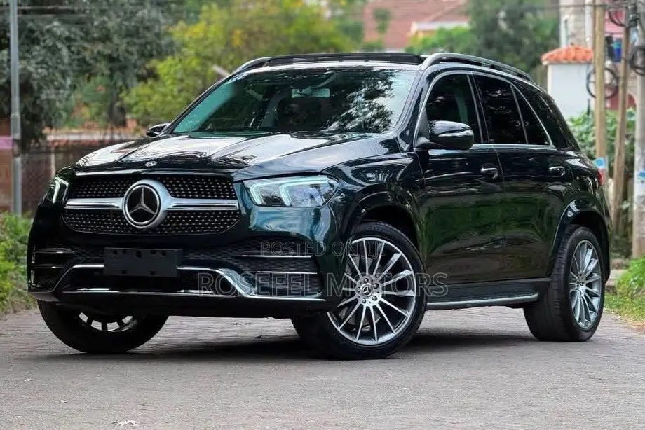 Mercedes-Benz GLE-Class GLE 300d 4MATIC 2020