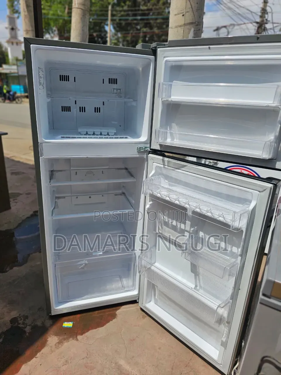 Lg Elagant and Smart Nofrost Fridge