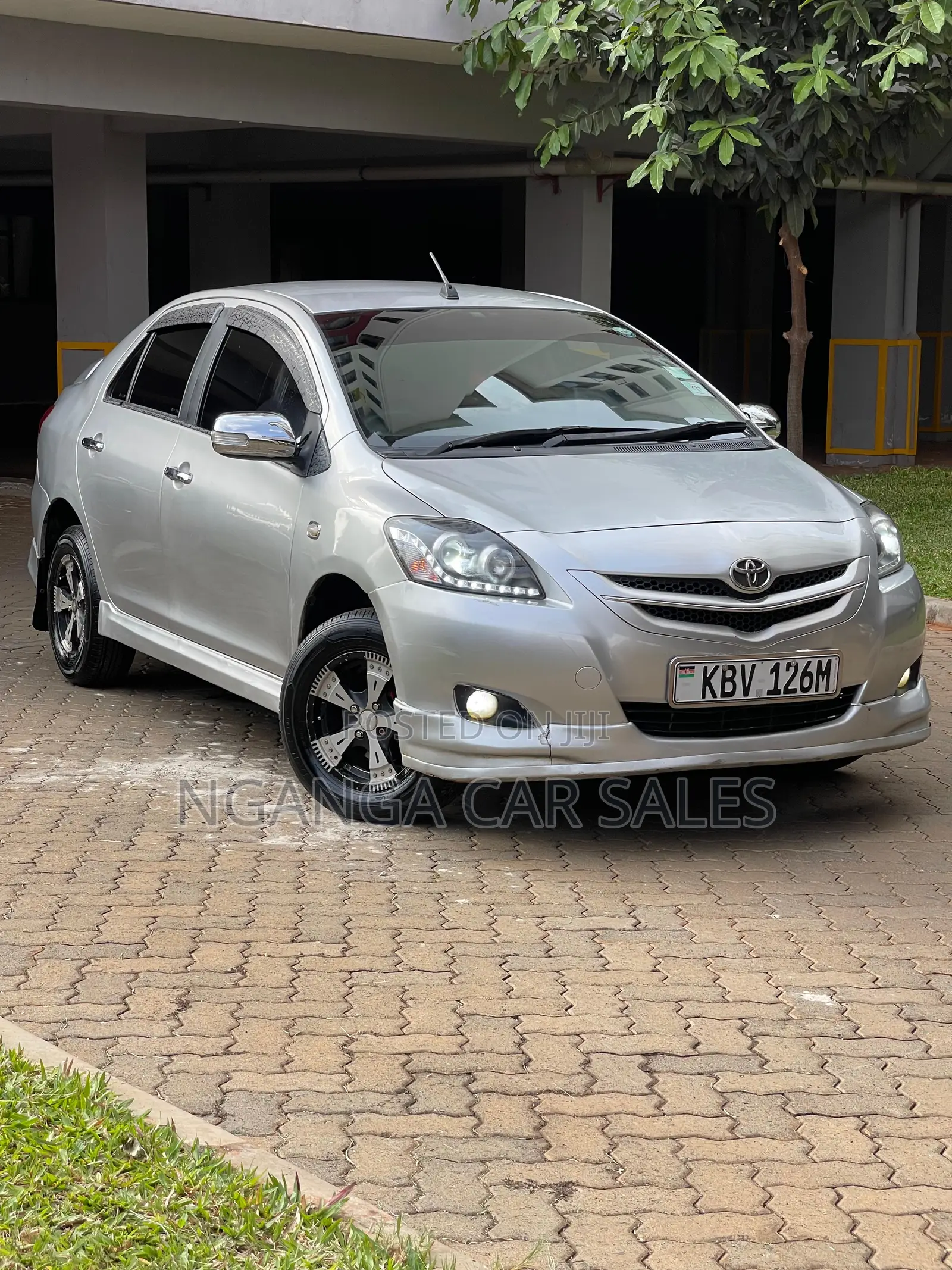 Toyota Belta 2007 Silver