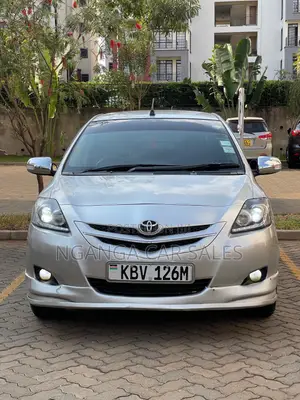 Toyota Belta 2007 Silver