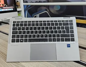 Laptop HP EliteBook 1040 G8 16GB Intel Core i7 SSD 512GB