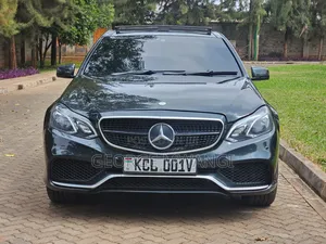 Mercedes-Benz E250 2011 Black