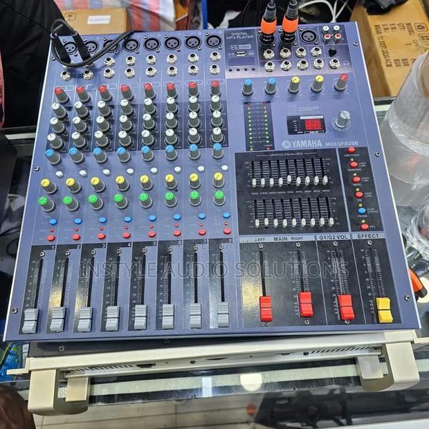 Yamaha Ps5000s Powered Amplifier With 8 Channels Plain Mixer Package - thumbnail 2