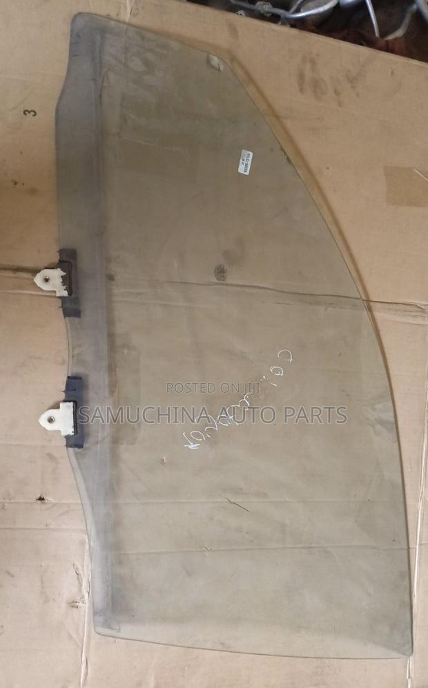 Front Door Glass Toyota 100 {Lhs}