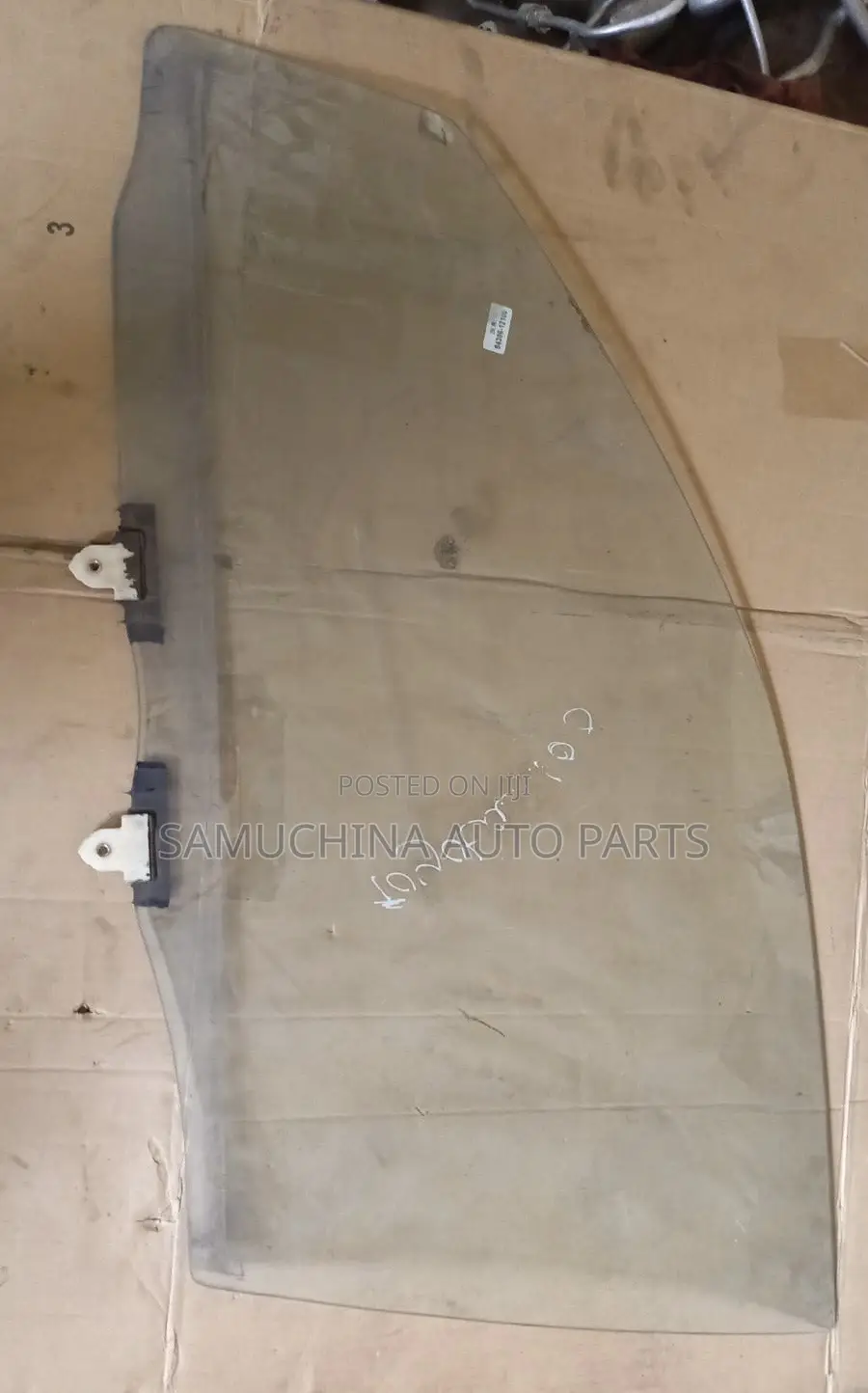 Front Door Glass Toyota 100 {Lhs}