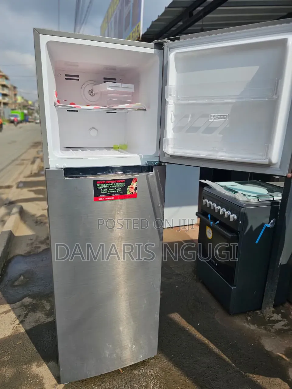 Von Top Freezer Mount Refrigerator