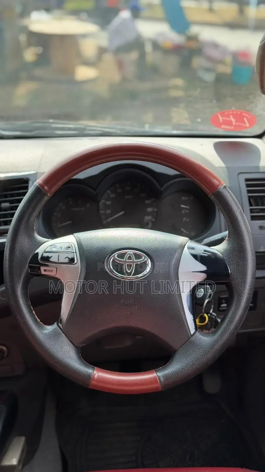 Toyota Hilux 2012 Gray