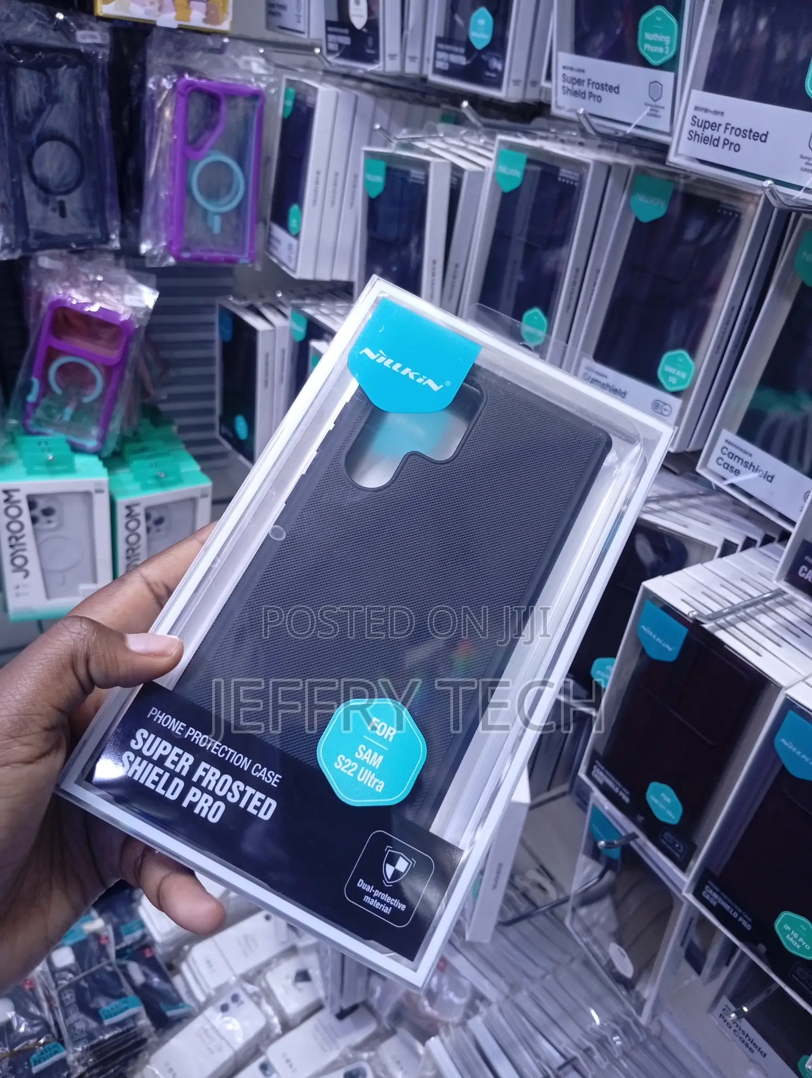 Samsung Galaxy S23 Ultra That Features a Dual-Protective Hybrid Case