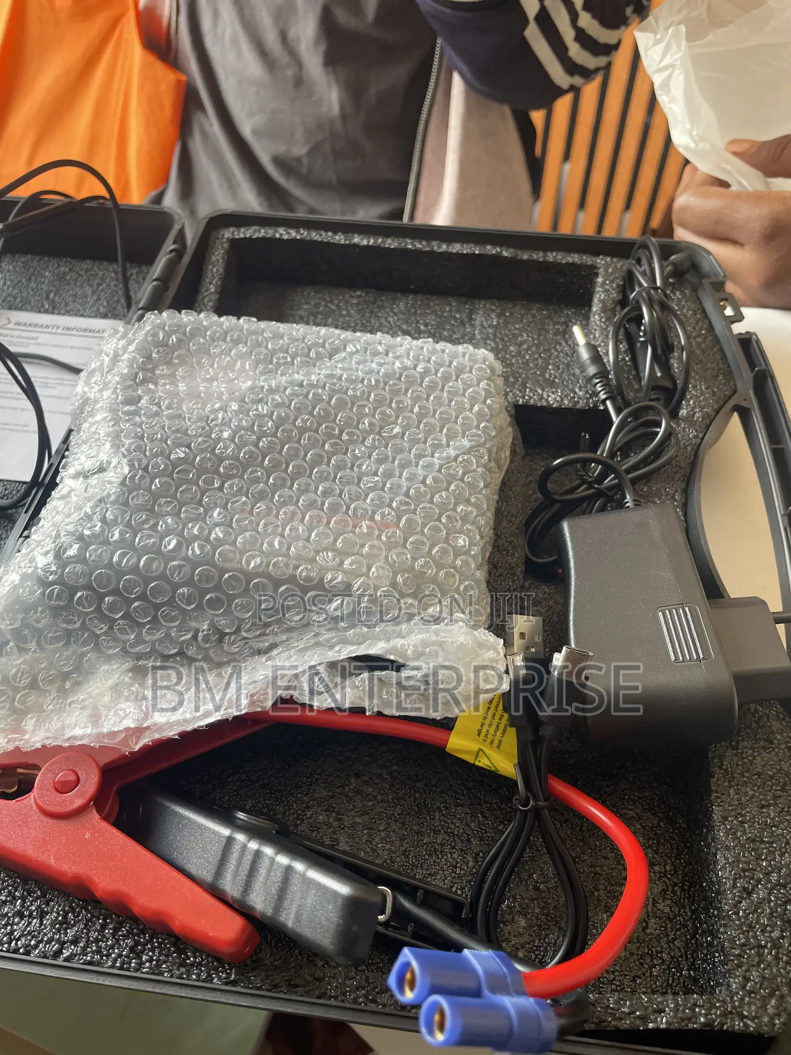 Car Jumpstarter With Air Compressor