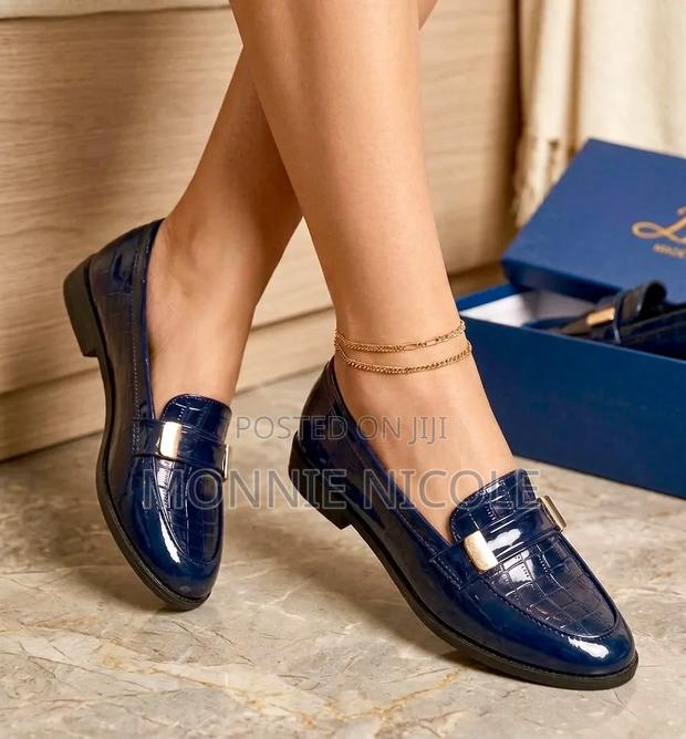 Catan Ladies Casual Brogues - thumbnail 2