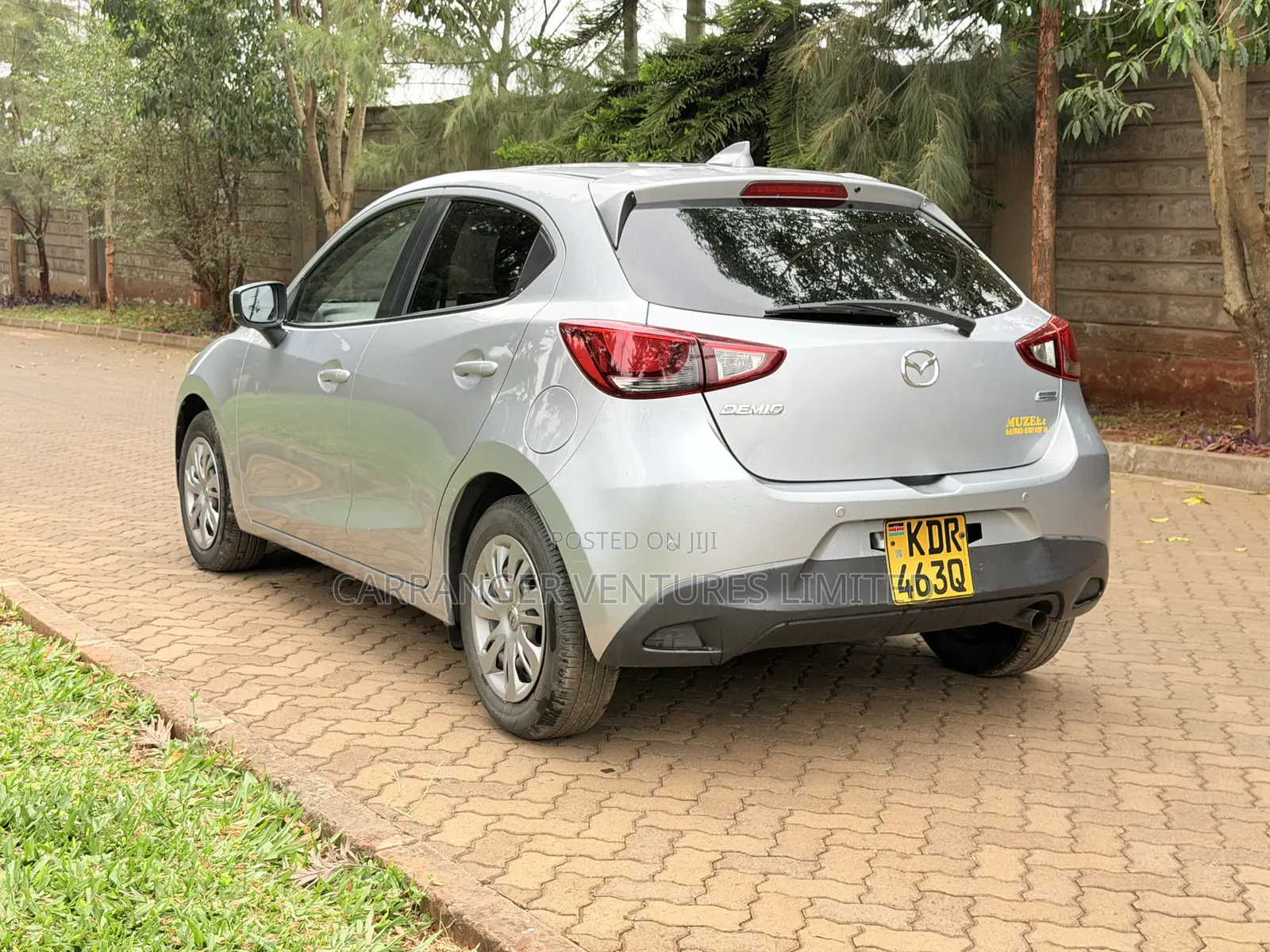 Mazda Demio 2017 Silver