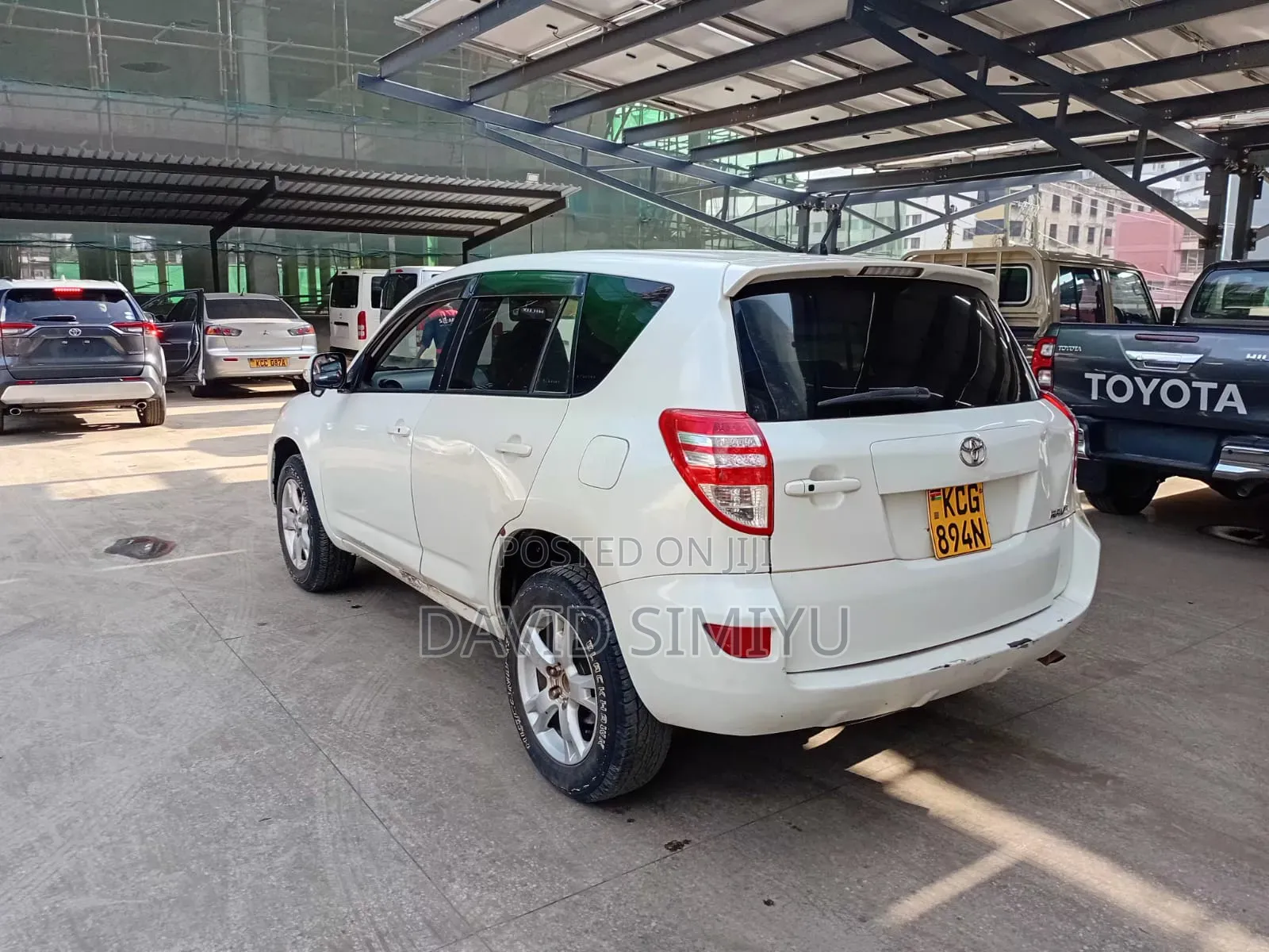 Toyota RAV4 2008 White