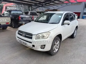 Toyota RAV4 2008 White