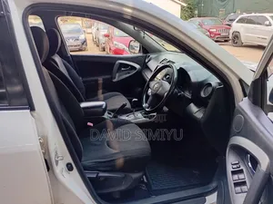 Toyota RAV4 2008 White