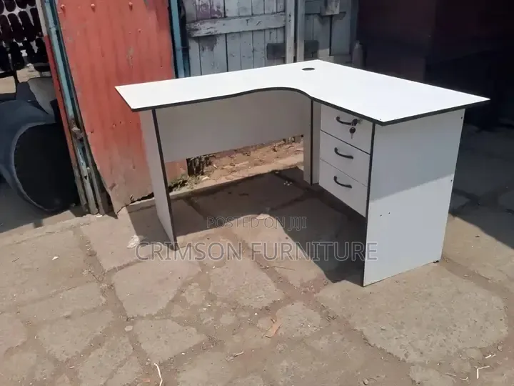 L-Shape Office Desk