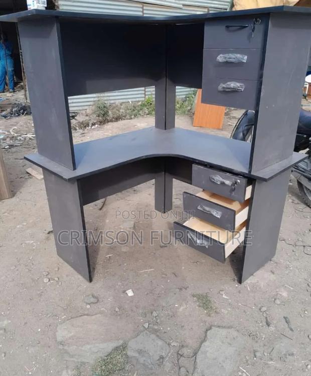 L-Shape Office Desk - thumbnail 2
