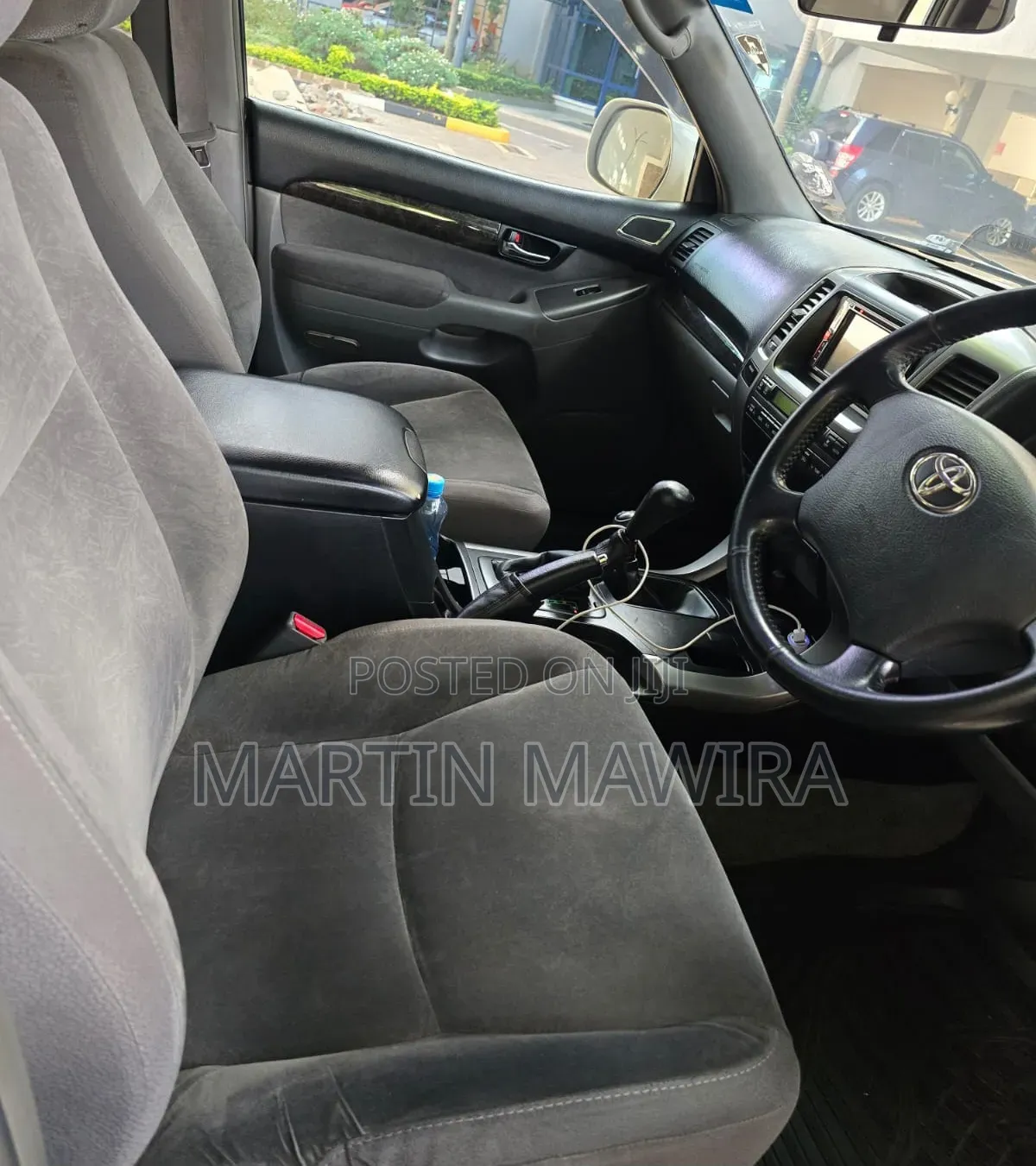 Toyota Land Cruiser Prado 2009 White