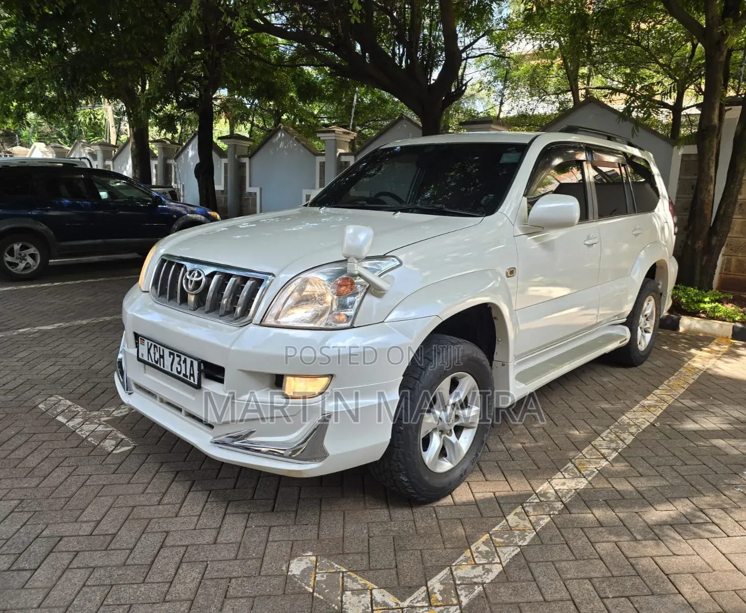 Toyota Land Cruiser Prado 2009 White