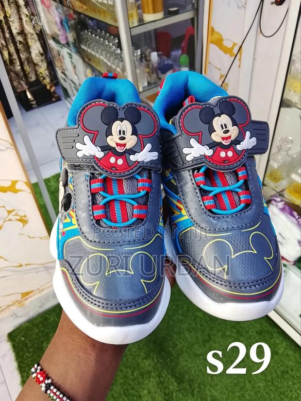 Sneakers Sale! - thumbnail 4