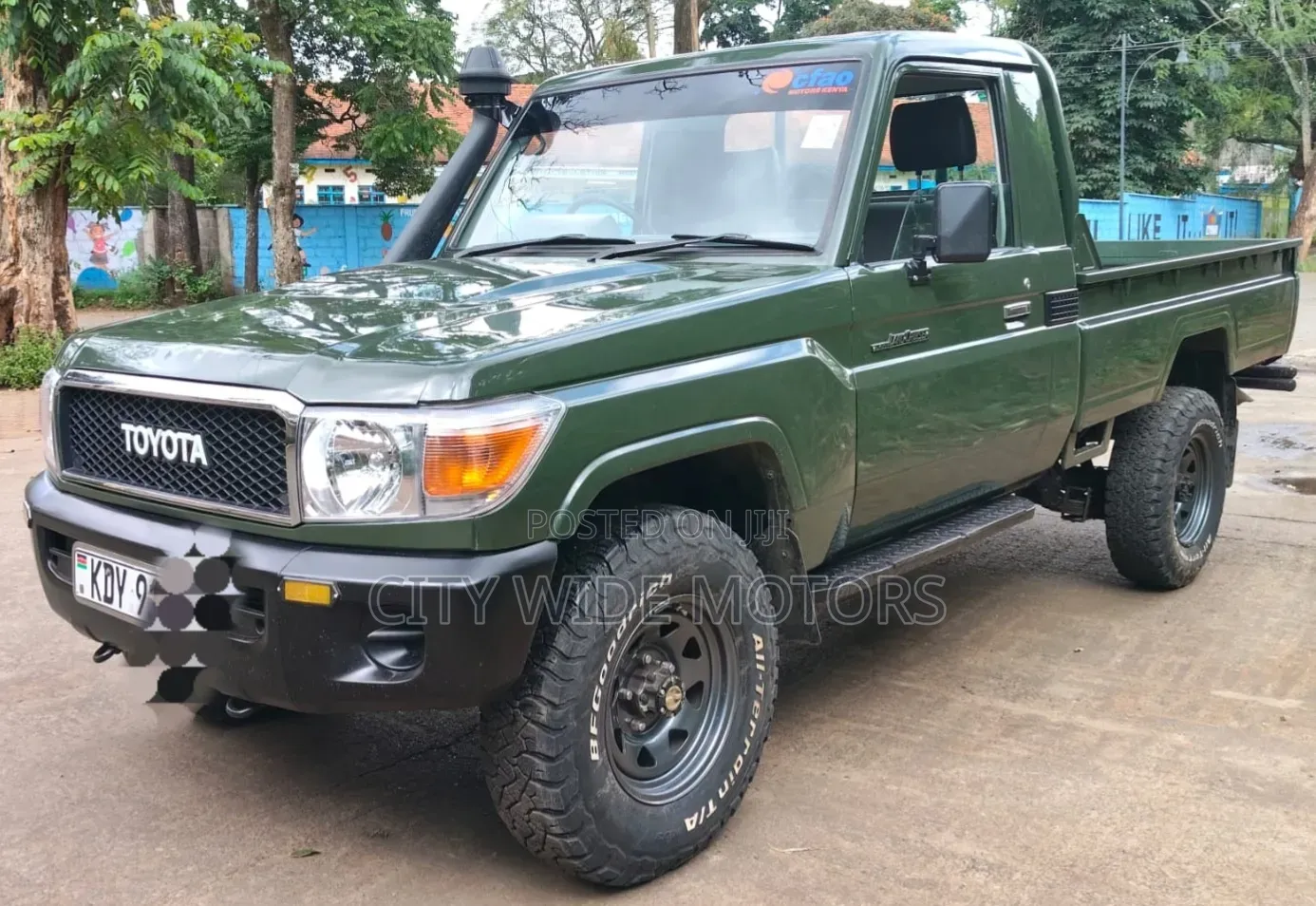 Toyota Land Cruiser 2022 Green