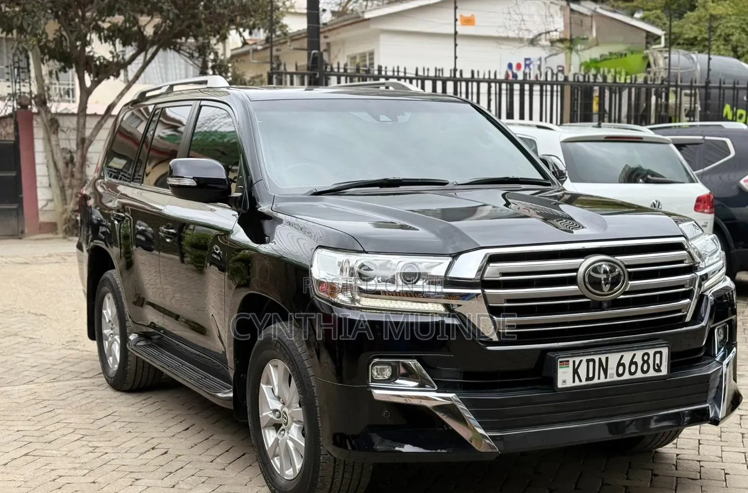 Toyota Land Cruiser 2016 Black