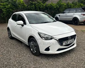 Mazda Demio 2016 White