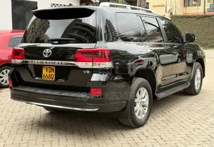 Toyota Land Cruiser 4.6 V8 ZX 2016 Matt Black
