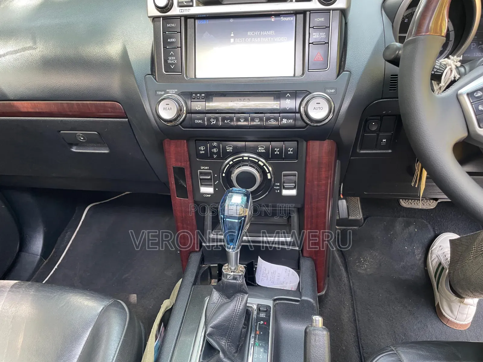 Toyota Land Cruiser Prado 2015 Silver