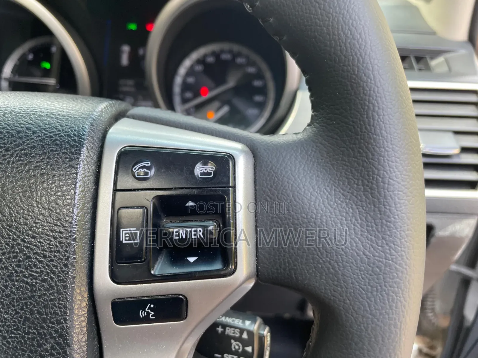 Toyota Land Cruiser Prado 2015 Silver