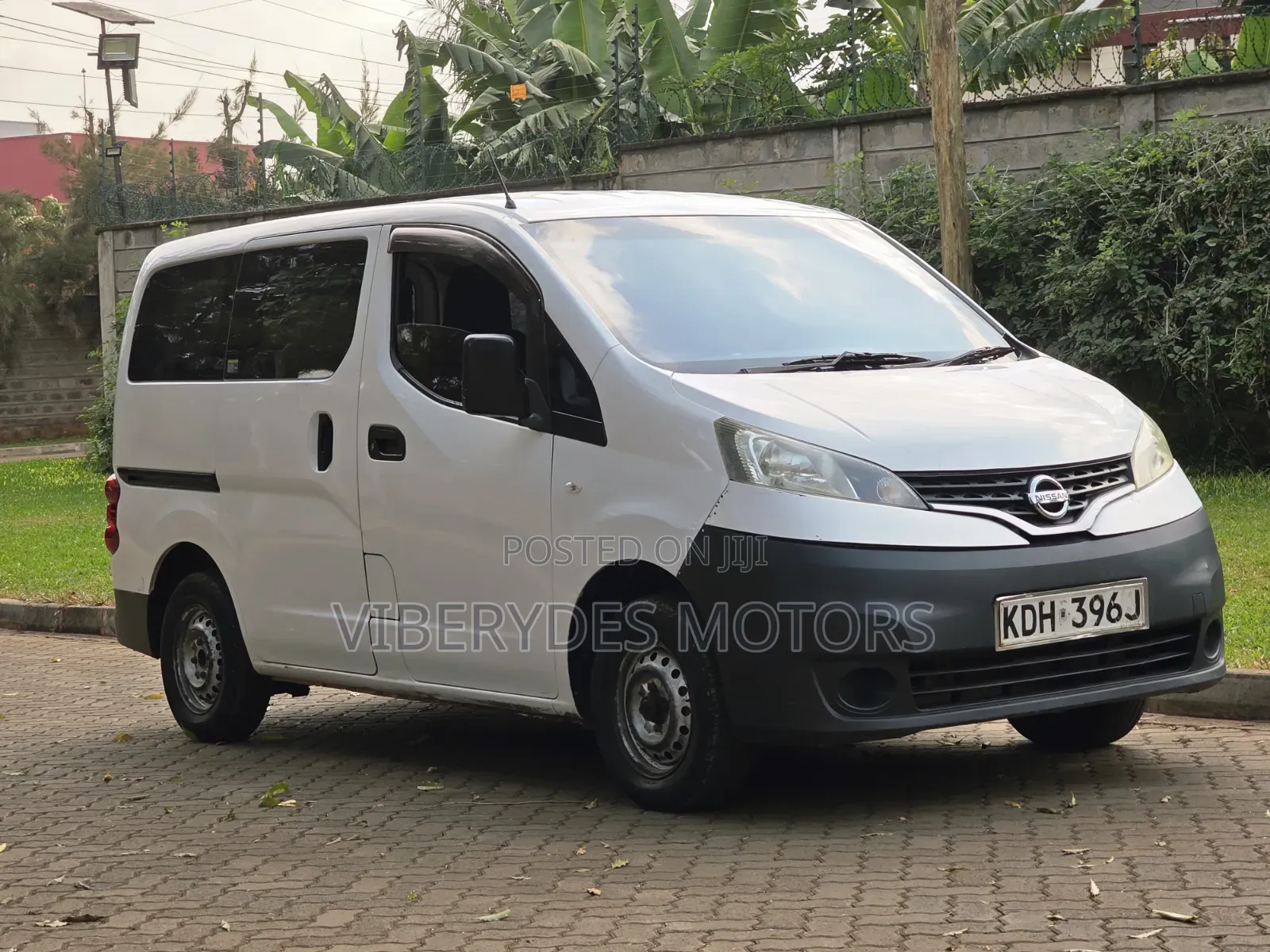 Nissan NV200 2015 White